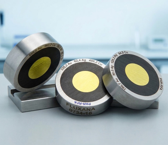 Standard-per-XRF